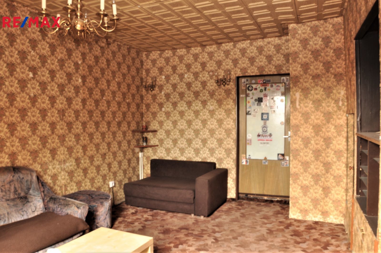 Prodej mezonetového bytu 3+1(62m²) spolu sobytným domkem 3kk (54m2) v Praze 10
