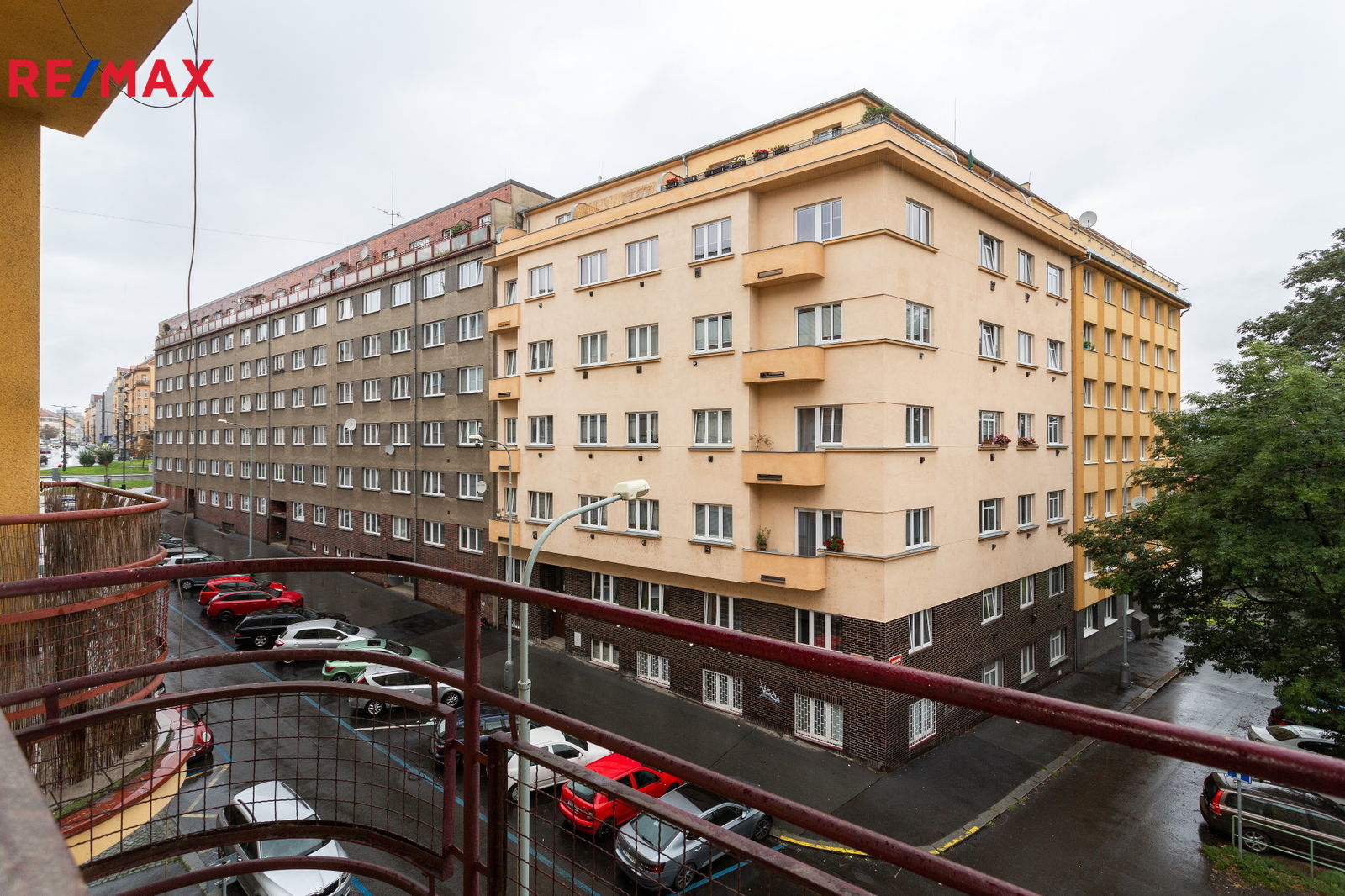 Prodej prostorného bytu 1+1 v osobním vlastnictví v ulici Adamovská Praha 4 Michle